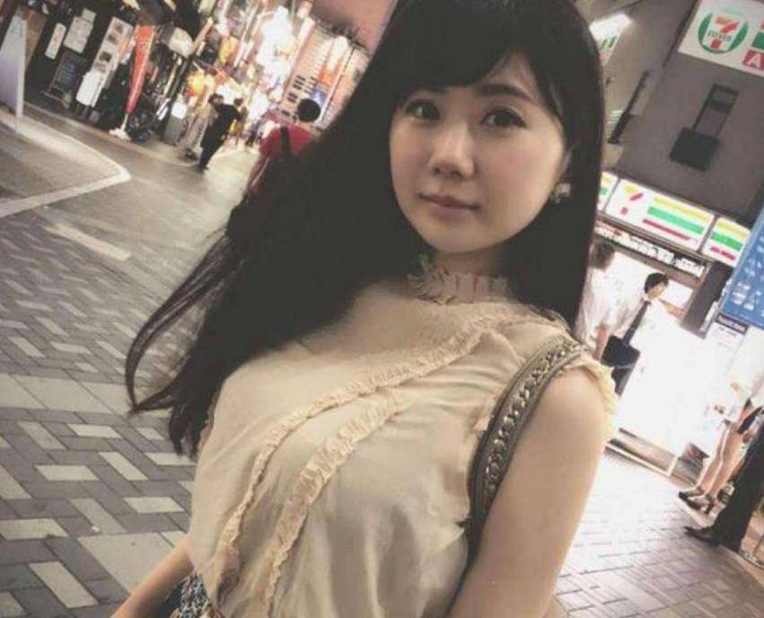 
她是日本乒乓球女神 退役后身材二次发育 网友：真的很丰满_熊猫体育(图3)