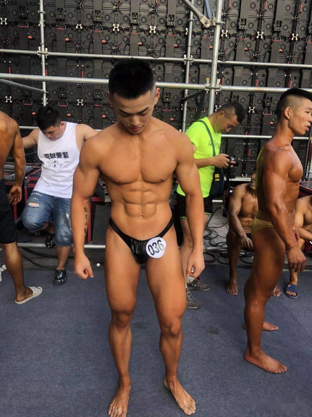 
20岁宁夏小伙练就一身肌肉,收获迷妹无数!“熊猫体育”(图16)