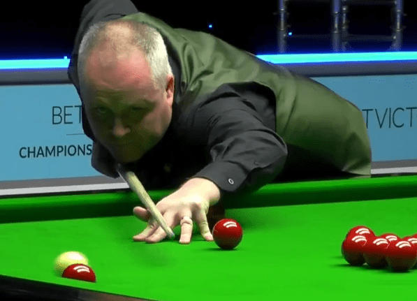 熊猫体育公司|
1：1！冠军联赛：中国名将意外现身 上演巅峰对决 逼平世界冠军(图4)